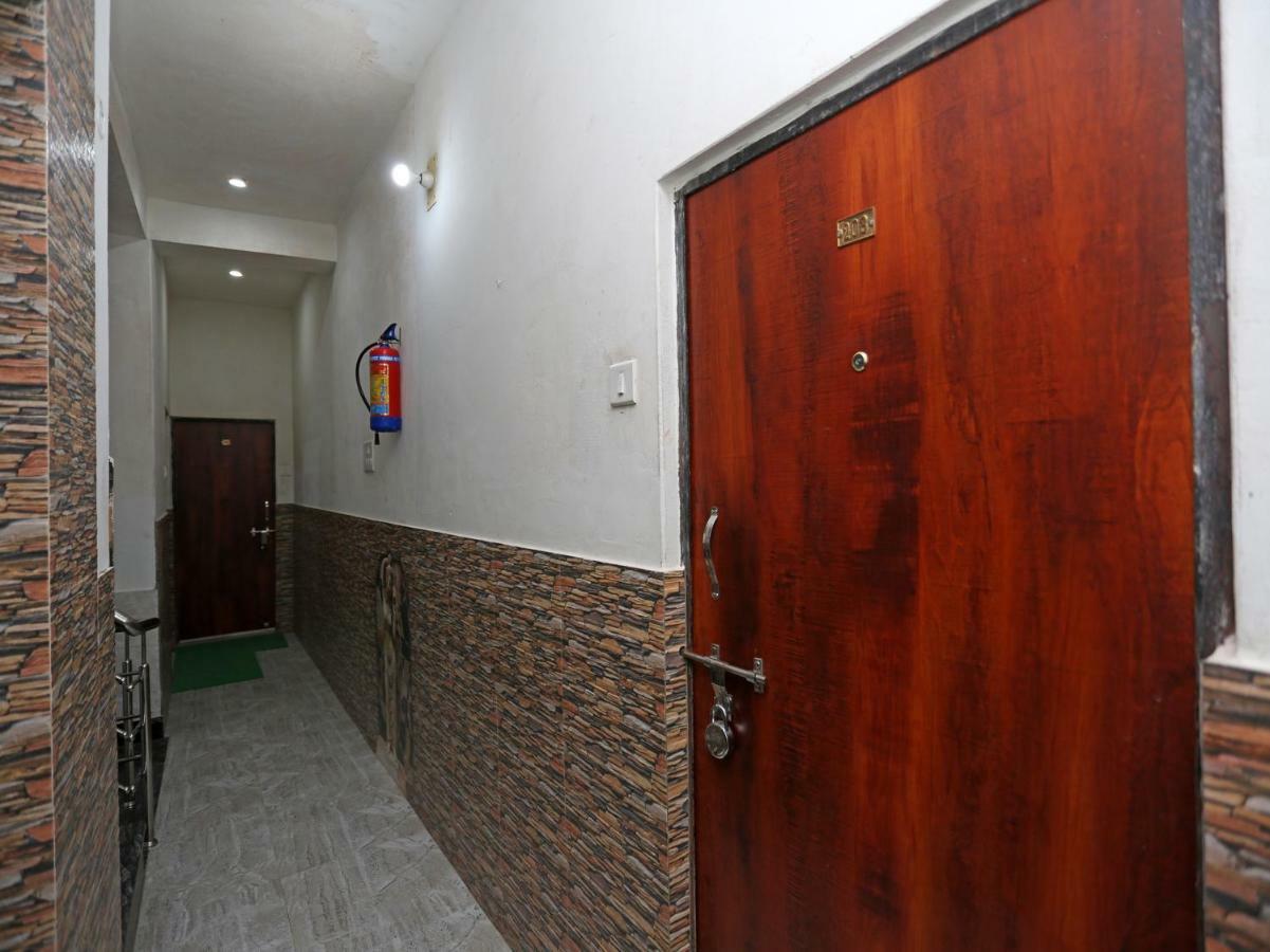 Hotel Bachchan Palace Váránaszi Kültér fotó
