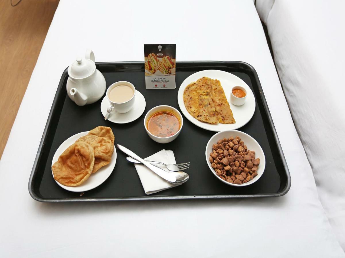 Hotel Bachchan Palace Váránaszi Kültér fotó
