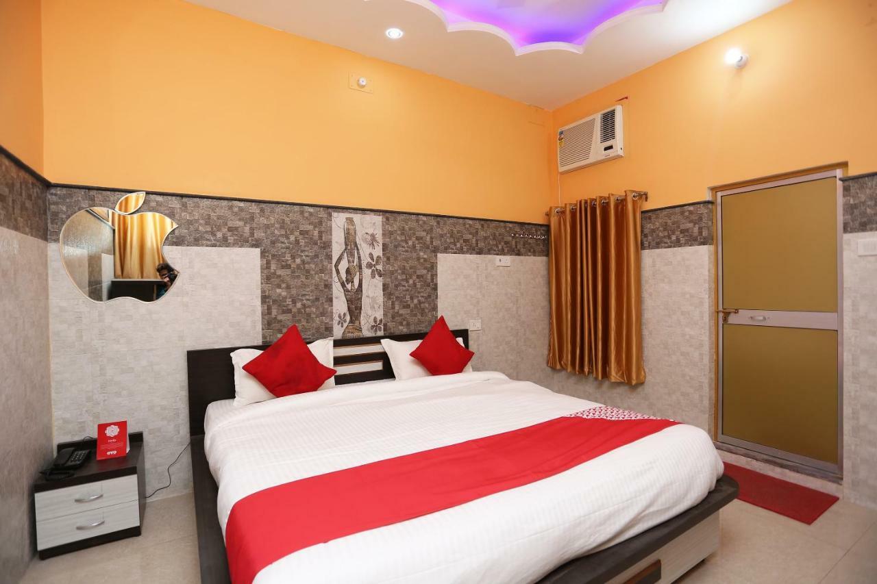 Hotel Bachchan Palace Váránaszi Kültér fotó